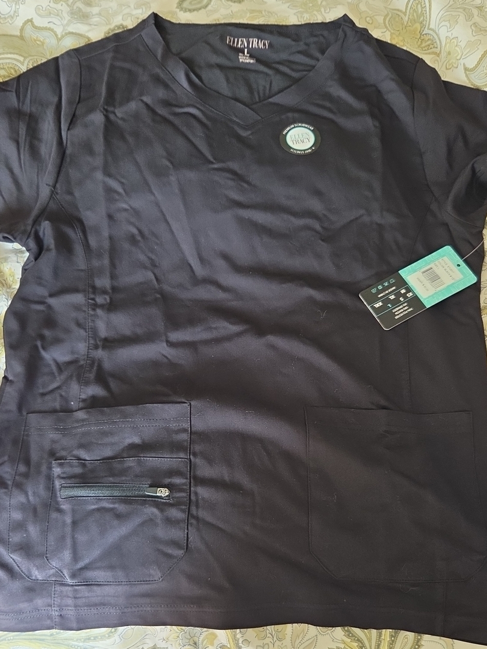 Ellen Tracy Premium Scrubwear Black Top Size L